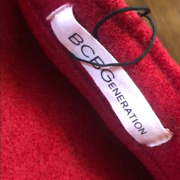 BCBG Bow Tie Beret Red NWT - Picture 7 of 8